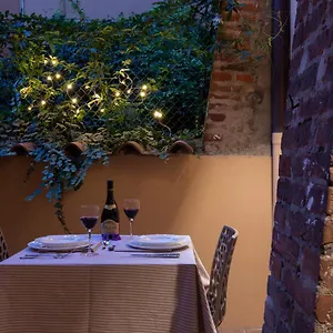 Luxury In The Center I Private Patio & Kitchen Appartamento Bologna